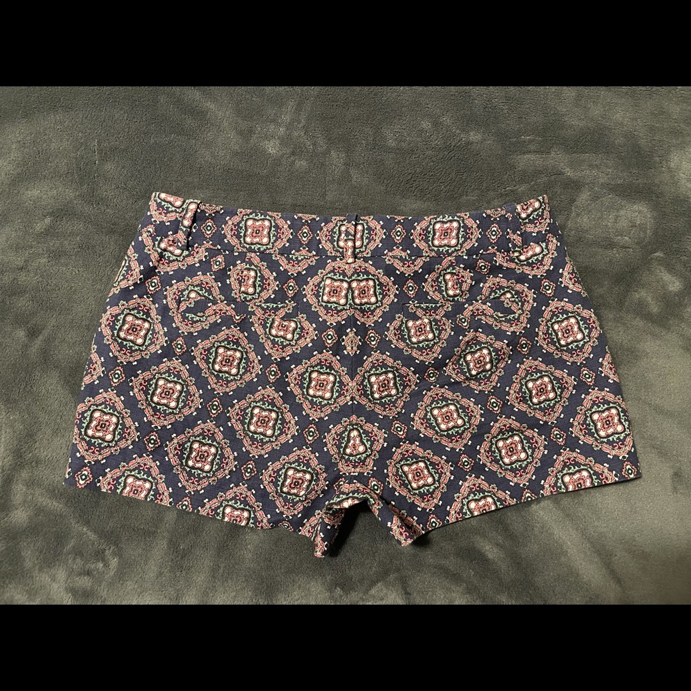 Women’s J. Crew Classic Chino Short SZ 4